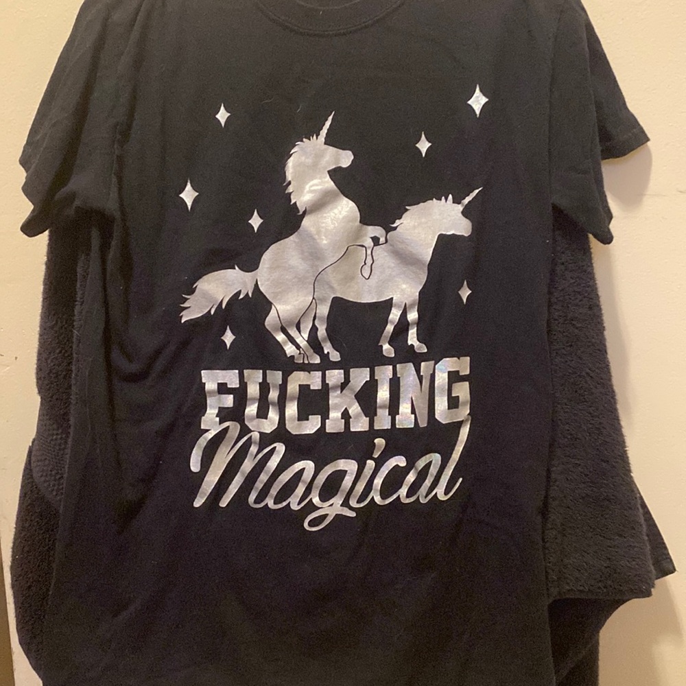 Black Tee shirt